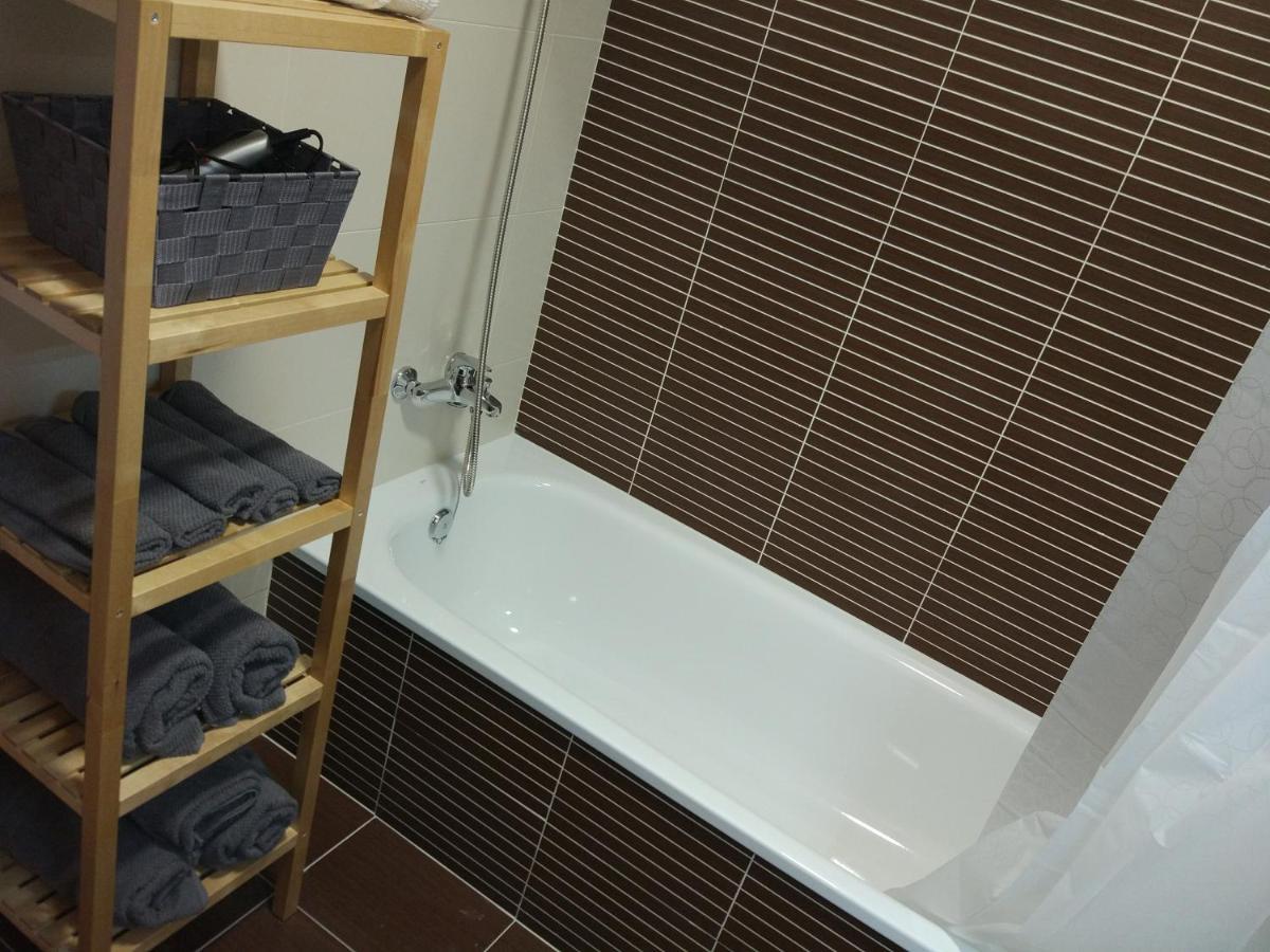 Ferienwohnung Piso Rosalia De Castro Allariz Exterior foto